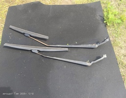 Поводок стеклоочистителя передний пара для Toyota Lite Ace Noah I рестайлинг (1998—2001)  запчасти бу