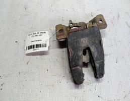 Замок багажника для Audi 100 C3 (1982—1988)  запчасти бу