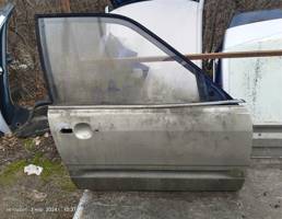 Дверь передняя правая для Audi 100 C3 (1982—1988)  запчасти бу