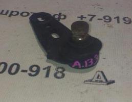 Опора шаровая нижняя левая для Audi 80 B3 (1986—1991)  запчасти бу