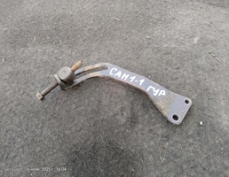 Натяжитель ремня (планка, болт) ГУРа для Nissan Sunny B14 (1994—1999)  запчасти бу