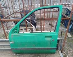 Дверь передняя левая для Ford Courier I (1991—2002)  запчасти бу