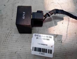 Реле поворотов для Audi 100 C3 (1982—1988)  запчасти бу