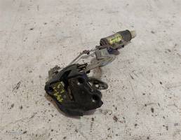 Замок двери задней левой для Toyota Crown S130 (1987—1999)  запчасти бу