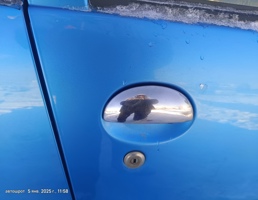 Ручка двери наружная передней правой для Peugeot 107 I рестайлинг (2009—2012)  запчасти бу