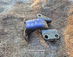 Петля двери передней верхняя правая для Toyota Lite Ace Noah I рестайлинг (1998—2001)  запчасти бу