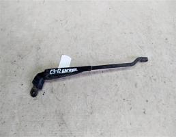 Поводок стеклоочистителя заднего для Audi 100 C3 (1982—1988)  запчасти бу