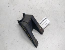 Крепление радиатора для BMW 5 серия E34 (1988—1996)  запчасти бу