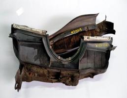 Жабо км-т для Mercedes-Benz E-класс W124/S124/C124/A124 (1984—1997)  запчасти бу