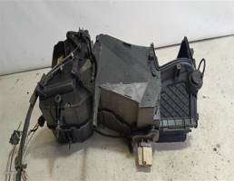 Корпус печки для VOLKSWAGEN Golf Mk3 (1991—2000)  запчасти бу