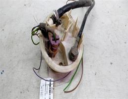 Крышка насоса топливного для Audi 90 B4 (1992—1995)  запчасти бу