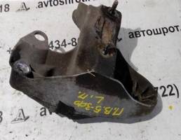 Кронштейн стабилизатора переднего левый для VOLKSWAGEN Passat B5 (1996—2001)  запчасти бу