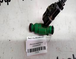 Форсунка инжекторная эл для KIA Rio II рестайлинг (2009—2011)  запчасти бу