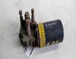 Моторчик стеклоочистителя передний для Audi 80 B3 (1986—1991)  запчасти бу