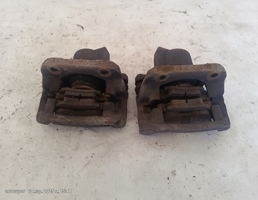 Суппорт передний пара для Renault Logan I (2004—2009)  запчасти бу