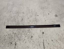 Молдинг двери передней правой для Opel Vectra B (1995—2000)  запчасти бу