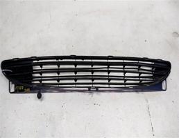 Решетка в бампер центральная для Peugeot 307 3C (2001—2005)  запчасти бу