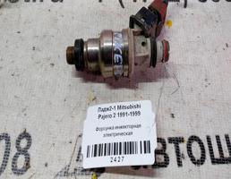Форсунка инжекторная эл для Mitsubishi Pajero II (1991—1997)  запчасти бу