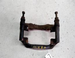 Скоба суппорта переднего для Audi 100 C3 (1982—1988)  запчасти бу