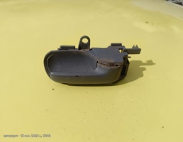 Крючок двери задней правой для Peugeot 107 I рестайлинг (2009—2012)  запчасти бу