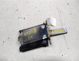 Ограничитель двери передней для Mercedes-Benz E-класс W124/S124/C124/A124 (1984—1997)  запчасти бу