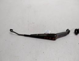 Поводок стеклоочистителя передний правый для Mazda 626 GD (1987—1996)  запчасти бу