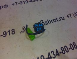 Концевик дроссельной заслонки для Audi A6 C4 (1994—1997)  запчасти бу