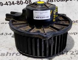 Моторчик печки для KIA Rio II рестайлинг (2009—2011)  запчасти бу