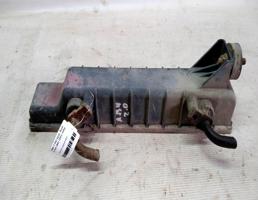 Бачок радиатора для Audi 80 B4 91-94г  запчасти бу