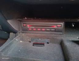 Чейнджер компакт дисков для Audi A6 C6 (2004—2008)  запчасти бу