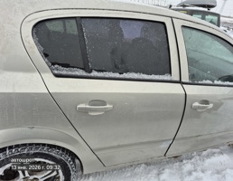 Дверь задняя правая для Opel Astra H (2004—2007)  запчасти бу