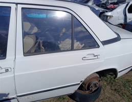 Дверь задняя левая для Mercedes-Benz 190 (W201) W201 (1982—1993)  запчасти бу