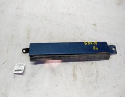 Планка под фару правую для Mercedes-Benz E-класс W124/S124/C124/A124 (1984—1997)  запчасти бу