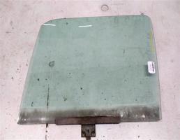 Стекло двери передней левой для VOLKSWAGEN Golf Mk2 (1983—1992)  запчасти бу