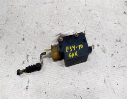 Актуатор замка лючка бака для BMW 5 серия E34 (1988—1996)  запчасти бу