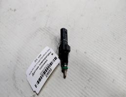 Датчик температуры топлива для Audi A5 I (2007—2011)  запчасти бу