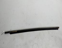 Молдинг стекла двери передней левой для Opel Vectra B (1995—2000)  запчасти бу