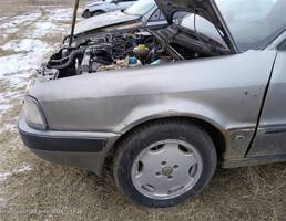 Крыло переднее левое для Audi 80 B4 (1991—1996)  запчасти бу