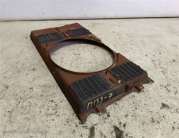 Диффузор вентилятора ДВС для VOLKSWAGEN Passat B3 (1988—1993)  запчасти бу