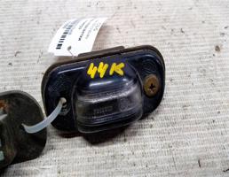 Фонарь подсветки номера для Audi 100 C3 (1982—1988)  запчасти бу