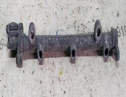 Рампа топливная для Mitsubishi Pajero II рестайлинг (1997—2004)  запчасти бу