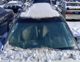 Стекло лобовое ветровое для Opel Kadett E (1984—1989)  запчасти бу