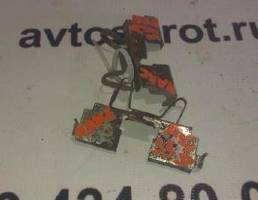 Пружинка суппорта переднего для Nissan Maxima A33 (1999—2006)  запчасти бу