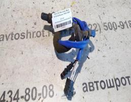 Датчик кислородный для Mercedes-Benz E-класс W124/S124/C124/A124 (1984—1997)  запчасти бу