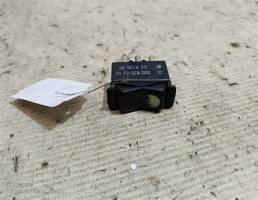 Кнопка открывания люка крыши для Mercedes-Benz 190 (W201) W201 (1982—1993)  запчасти бу