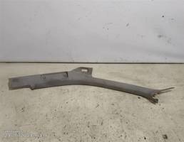 Накладка на стойку лобового стекла левая для Audi A4 B6 (2000—2006)  запчасти бу