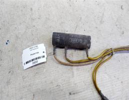 Резистор для VOLKSWAGEN Passat B3 (1988—1993)  запчасти бу