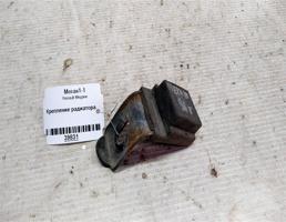 Крепление радиатора для Renault Megane I (1995—1999)  запчасти бу