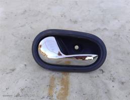 Крючок двери задней левой для Renault Logan II (2012—2018)  запчасти бу