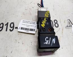 Кнопка обогрева стекла заднего для Nissan Almera N15 (1995—2000)  запчасти бу